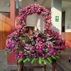 CONOS Y ARCO